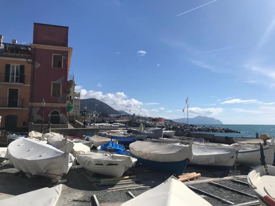 Pisi Home, 2 Min Dalla Spiaggia E Dall' Ospedale Gaslini Génova Exterior foto